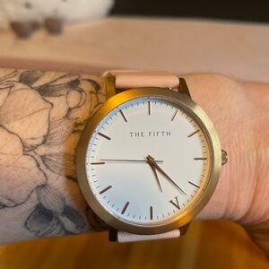 The Fifth Peach and Rose Gold Wrist Watch